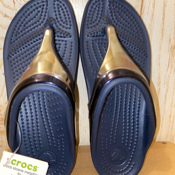 CROCS | Shoes | Crocs Flip Flop All Purpose Sandal Girls4 | Poshmark